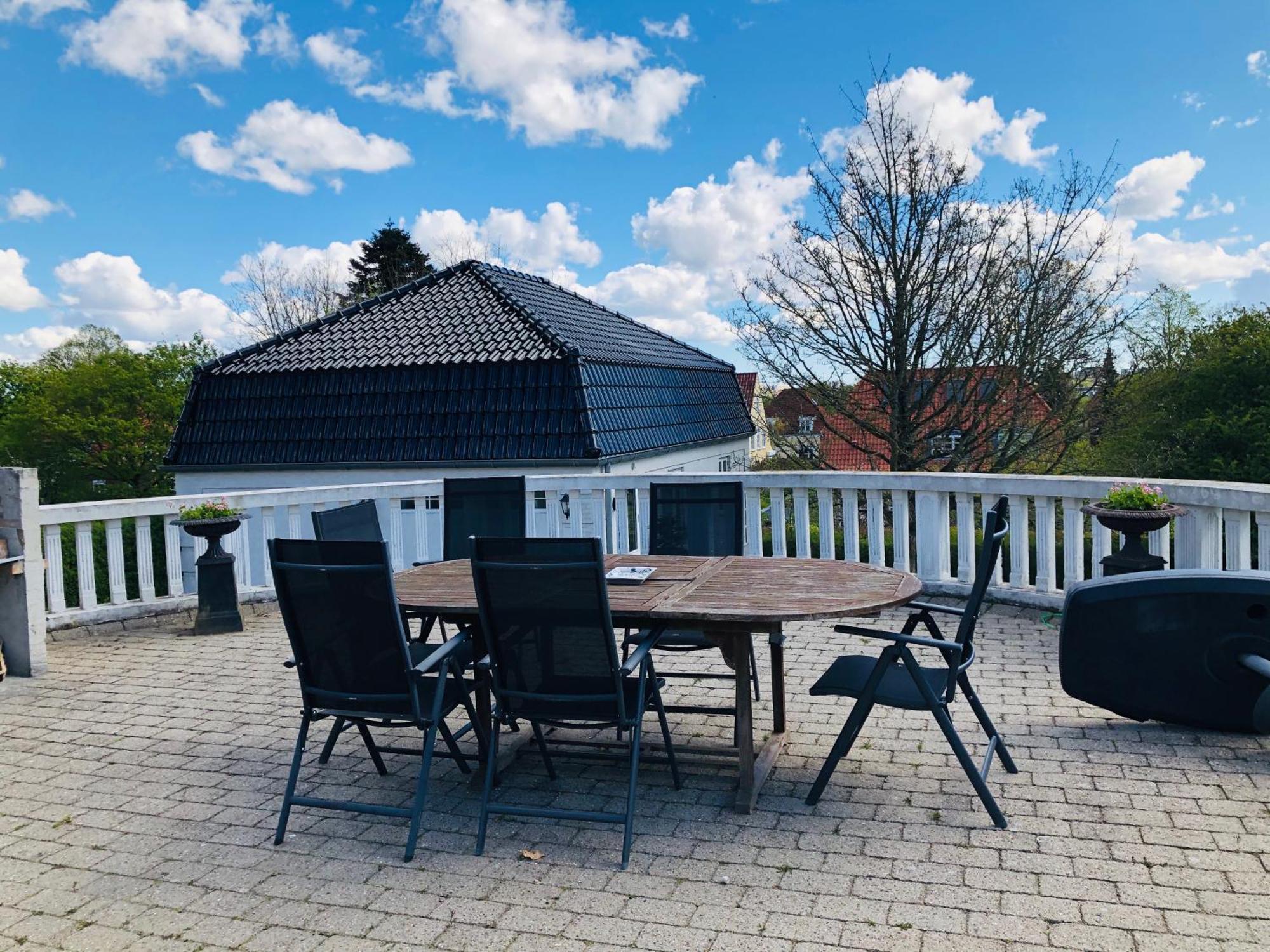 Aday - 2 Bedroom Apartment Close To Aalborg Hospital 외부 사진