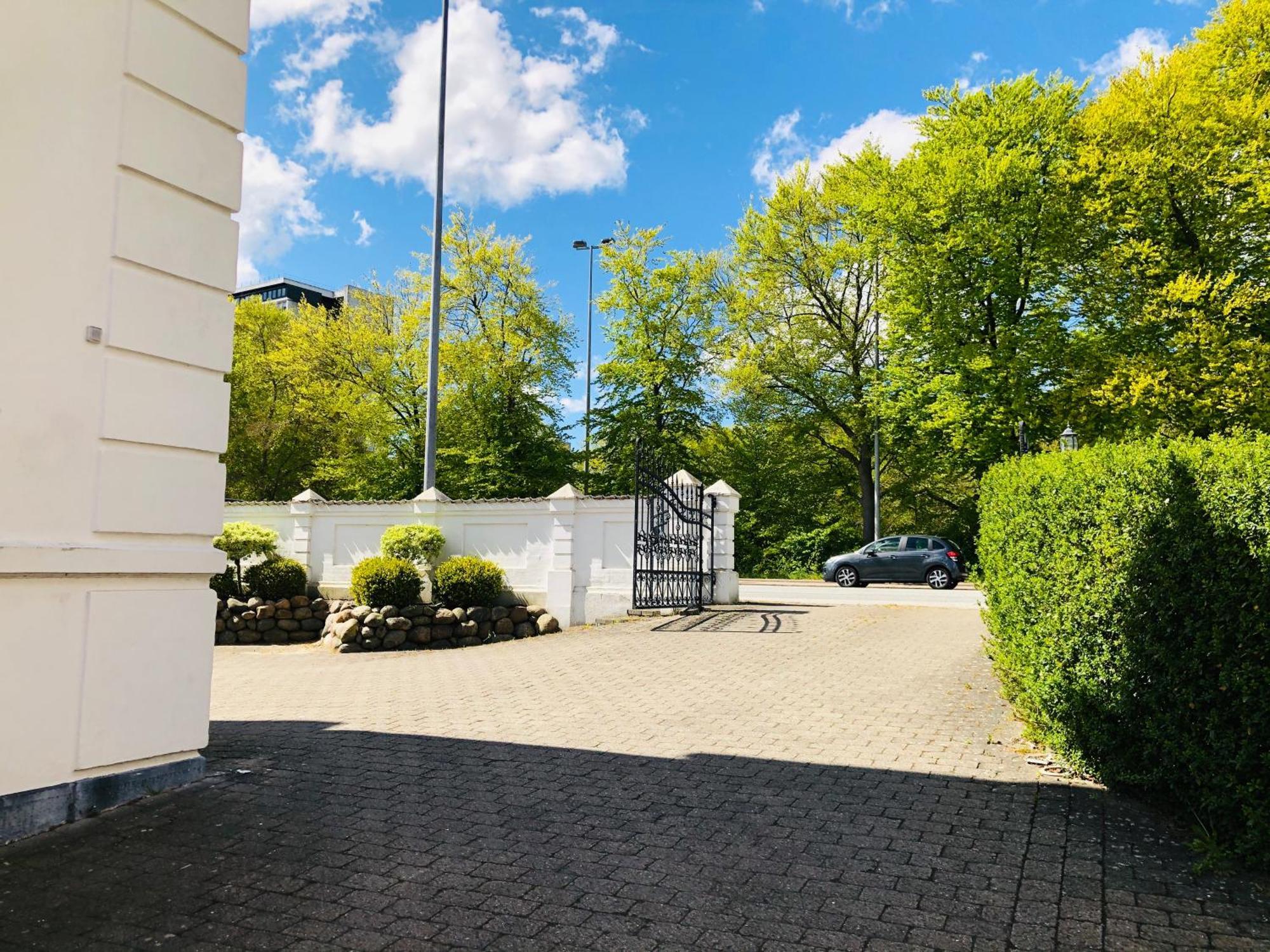 Aday - 2 Bedroom Apartment Close To Aalborg Hospital 외부 사진